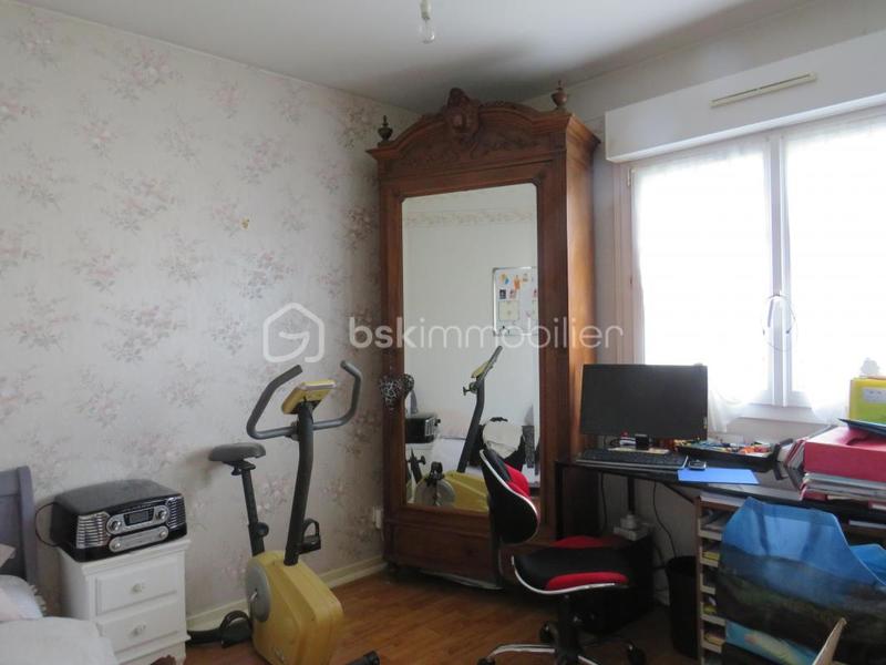 Maison traditionnelle - 90 m² - 4 pièces