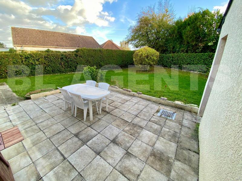 Maison traditionnelle - 90 m² - 4 pièces