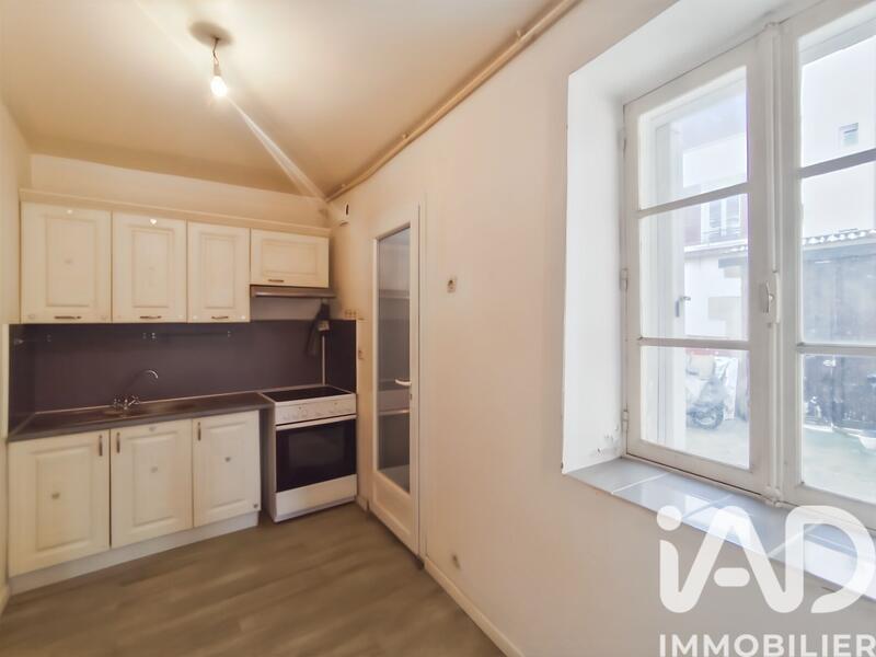 Studio - 34 m² - 1 pièce