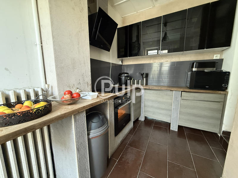 Immeuble - 160 m² - 6 pièces