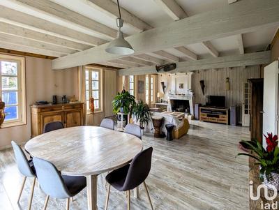 Maison - 168 m² - 6 pièces