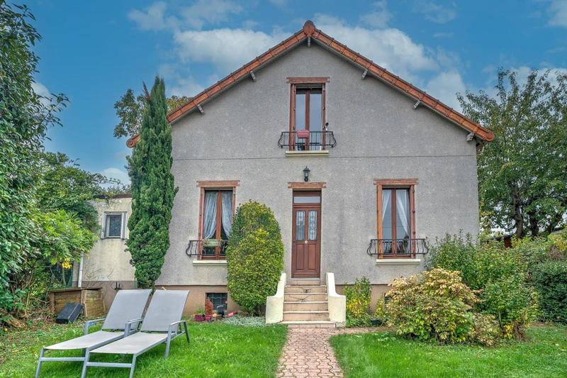 Maison - 117 m² - 6 pièces
