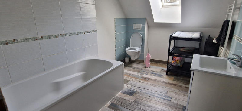 Maison - 166 m² - 6 pièces