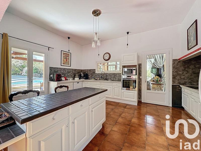 Maison de campagne - 250 m² - 6 pièces