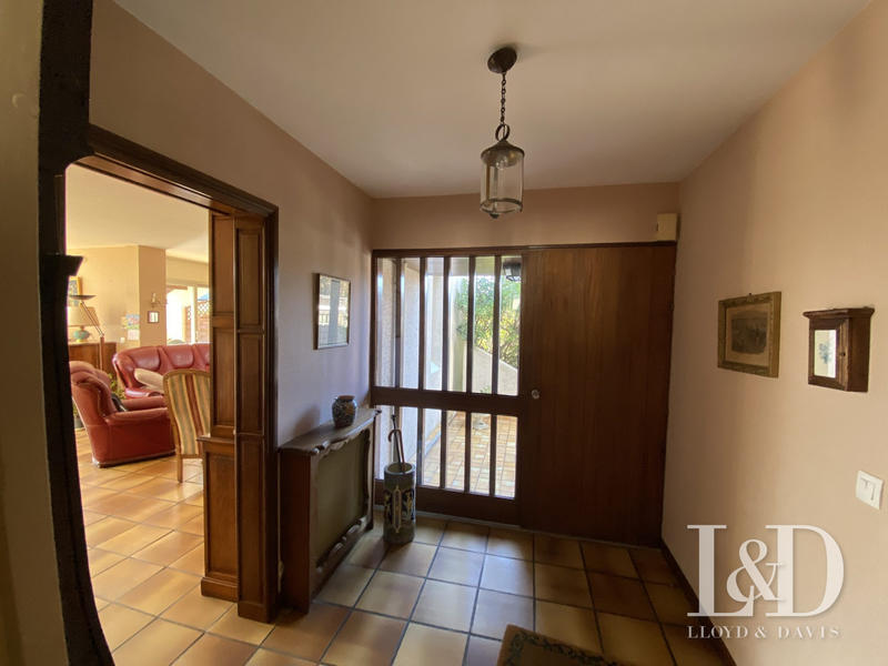 Maison - 155 m² - 8 pièces