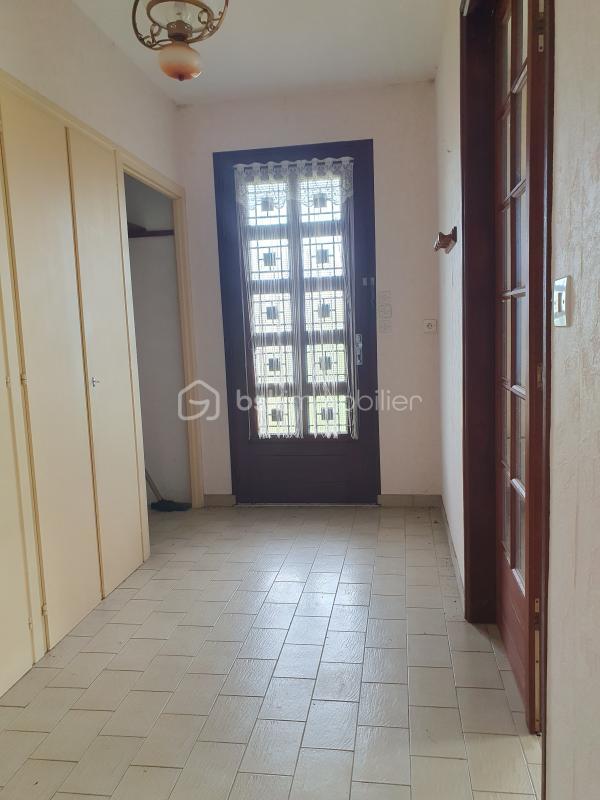 Maison traditionnelle - 146 m² - 6 pièces