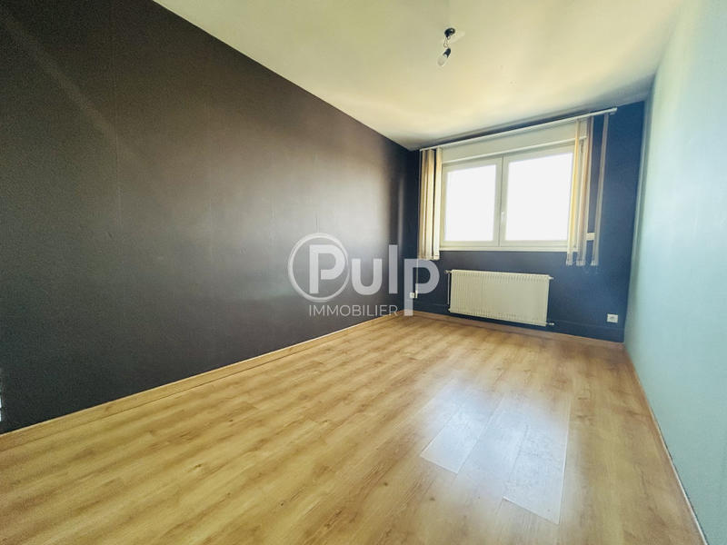 Appartement - 94 m² - 5 pièces