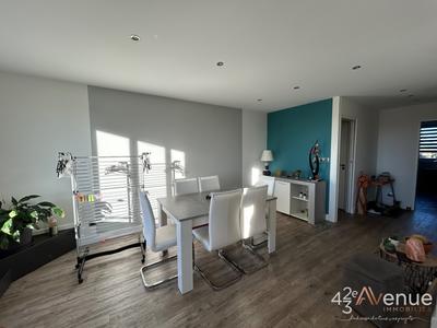 Appartement - 75 m² - 3 pièces