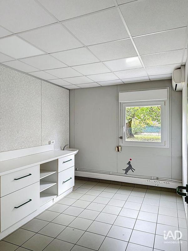 Local commercial - 160 m²