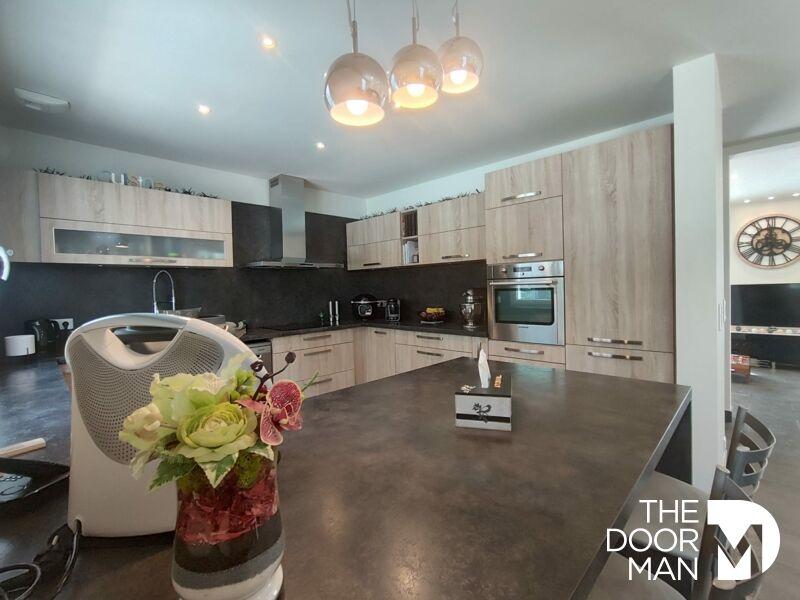 Maison d'architecte - 145 m² - 6 pièces