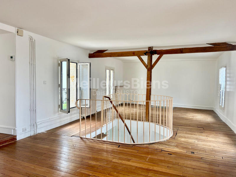 Duplex - 122 m² - 7 pièces