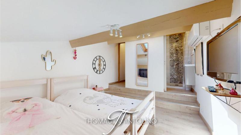 Maison - 125 m² - 5 pièces