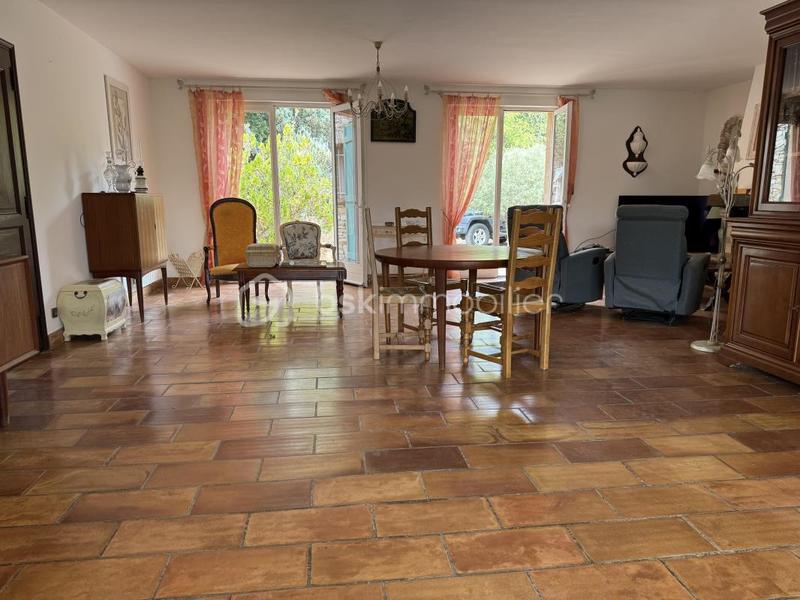 Maison - 169 m² - 6 pièces