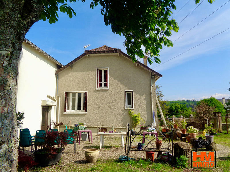 Maison - 104 m² - 6 pièces