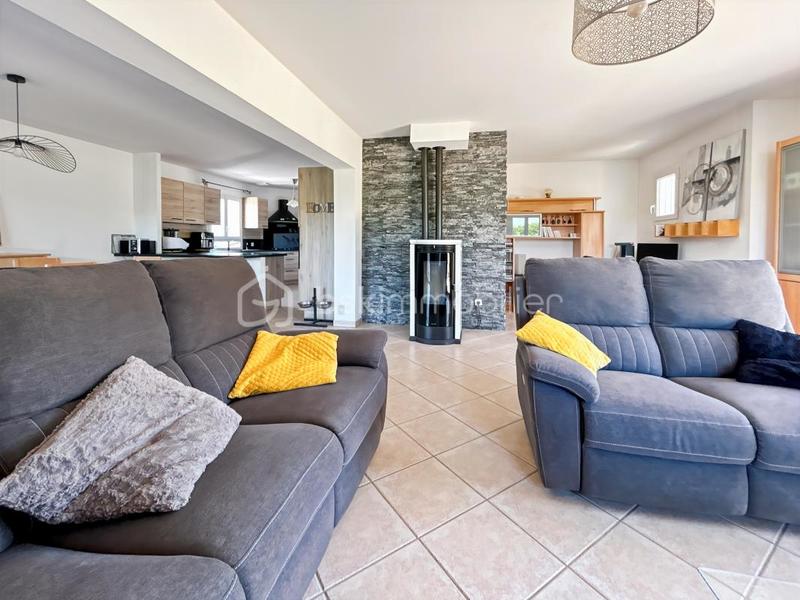 Maison - 179 m² - 7 pièces