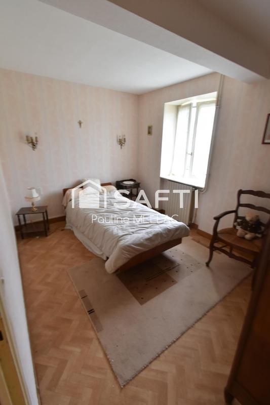 Maison - 115 m² - 8 pièces