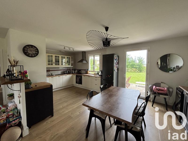 Maison - 102 m² - 5 pièces