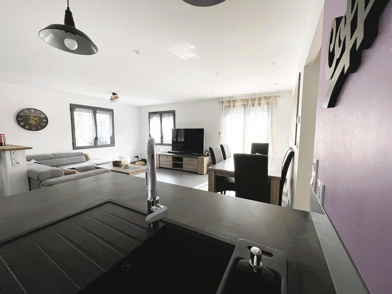 Maison traditionnelle - 120 m² - 6 pièces