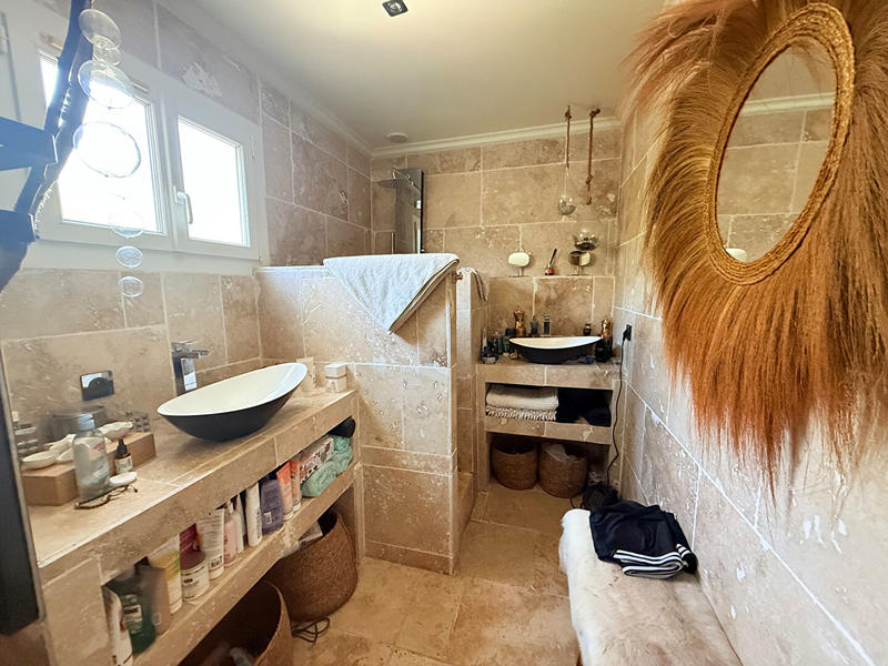 Villa - 130 m² - 4 pièces