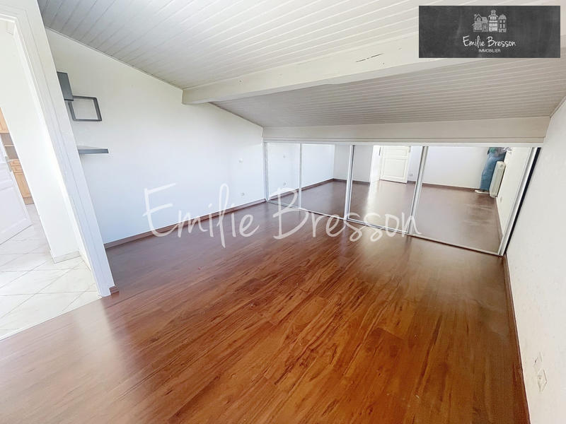 Maison traditionnelle - 164 m² - 5 pièces