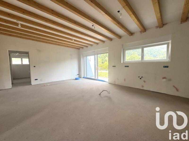 Maison - 100 m² - 4 pièces