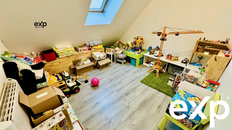 Maison traditionnelle - 124 m² - 7 pièces