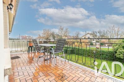 Maison - 194 m² - 7 pièces