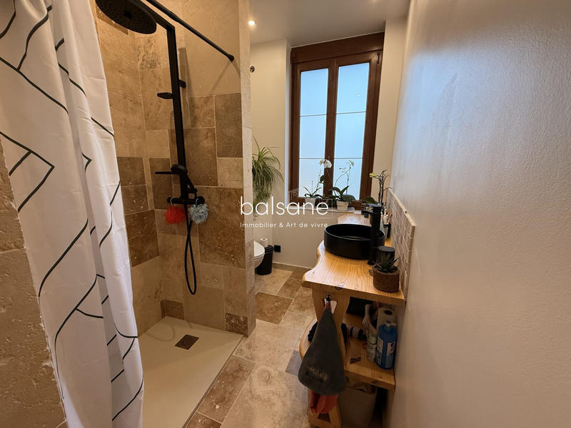 Maison - 100 m² - 6 pièces