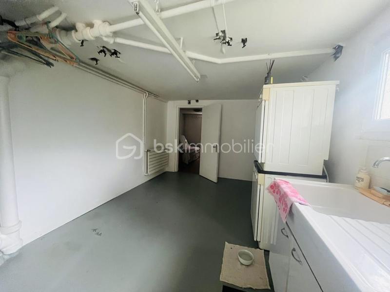 Maison - 186 m² - 6 pièces