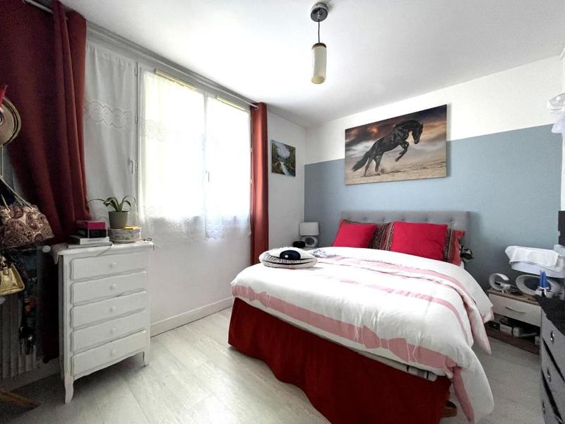 Appartement ancien - 67 m² - 3 pièces