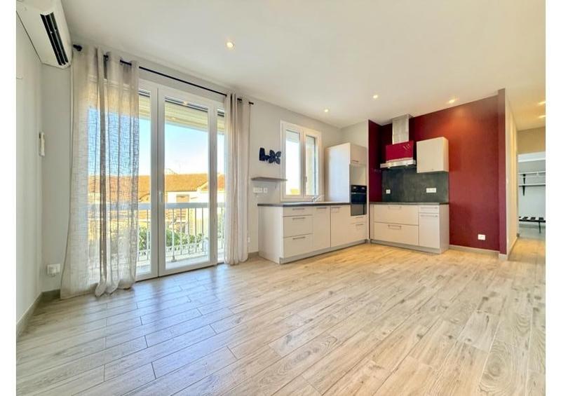 Appartement - 40 m² - 3 pièces