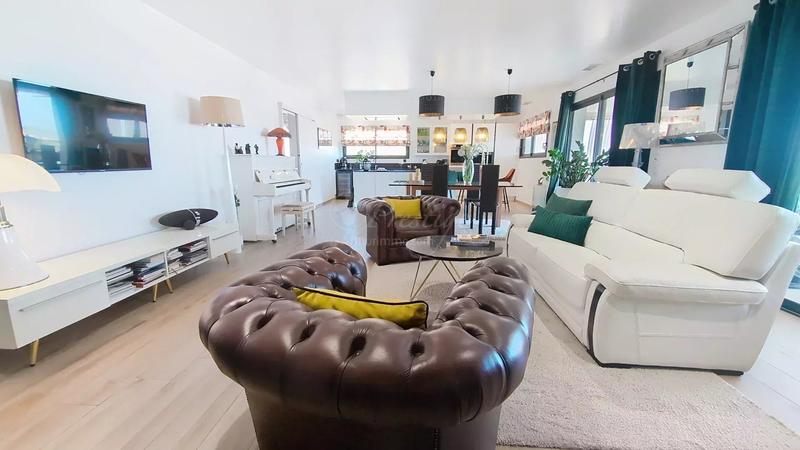 Maison - 150 m² - 5 pièces