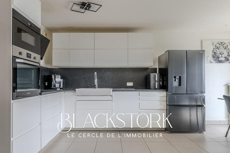 Appartement - 71 m² - 3 pièces