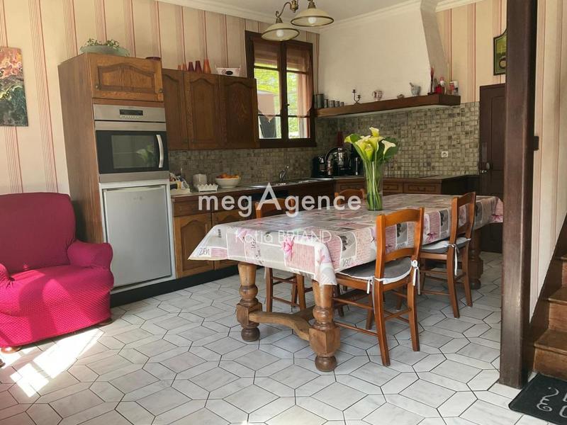 Maison - 112 m² - 6 pièces