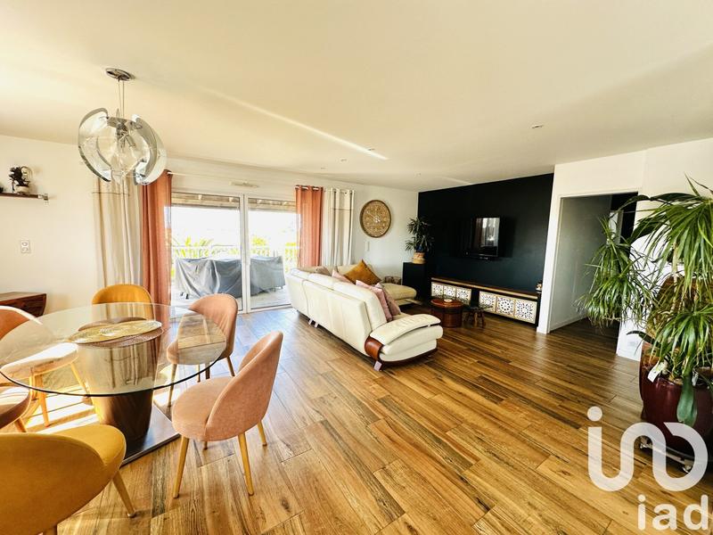 Maison - 176 m² - 6 pièces