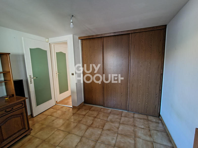 Villa - 100 m² - 5 pièces