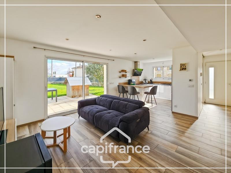 Maison - 98 m² - 5 pièces