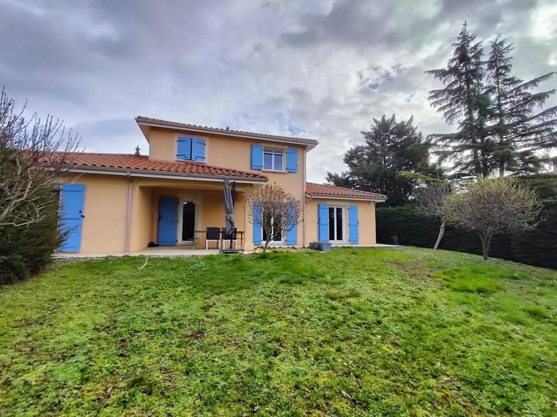 Maison - 138 m² - 5 pièces