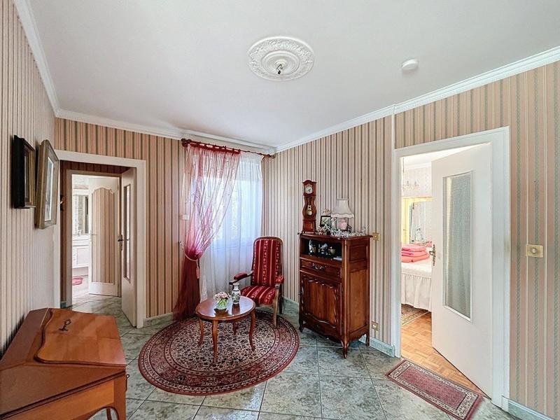 Maison - 188 m² - 7 pièces