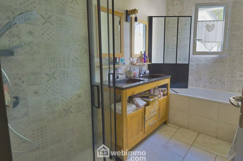 Maison - 100 m² - 4 pièces