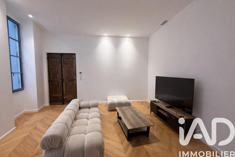 Appartement - 85 m² - 3 pièces