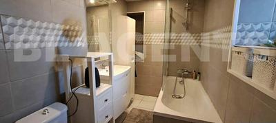 Maison - 91 m² - 6 pièces