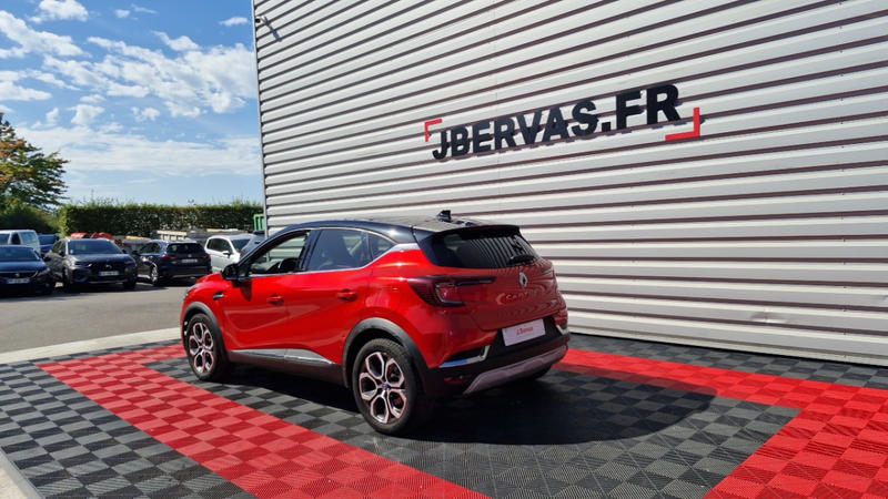 Renault Captur E-Tech Plug-In 160 Intens