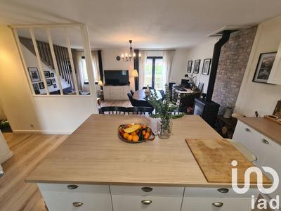 Maison - 106 m² - 5 pièces