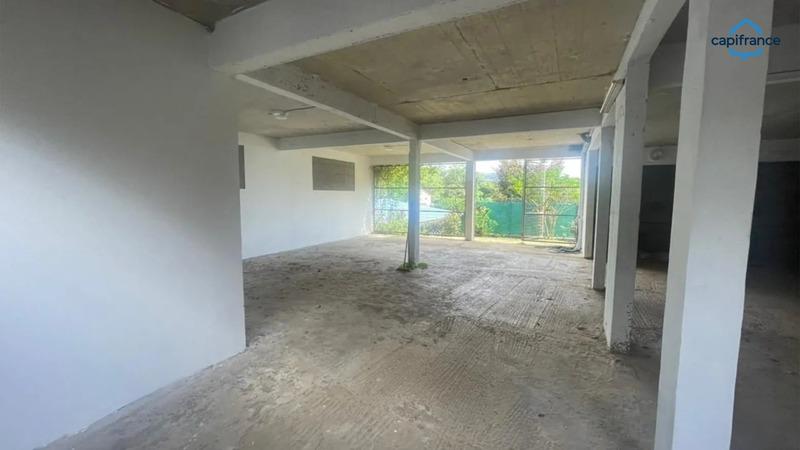 Maison - 166 m² - 4 pièces