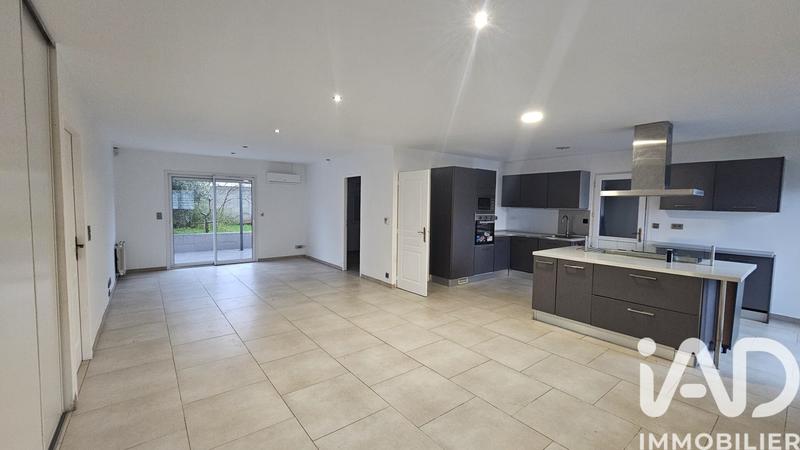 Maison - 120 m² - 5 pièces