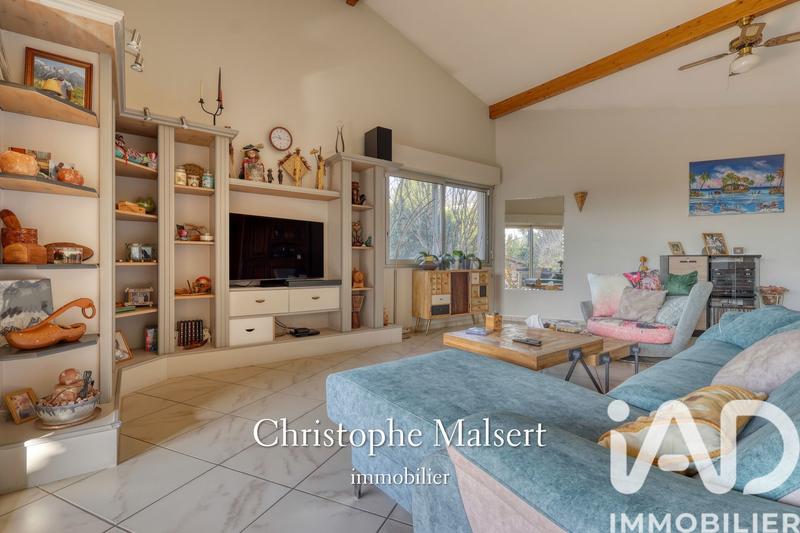 Maison de maîtres - 220 m² - 5 pièces