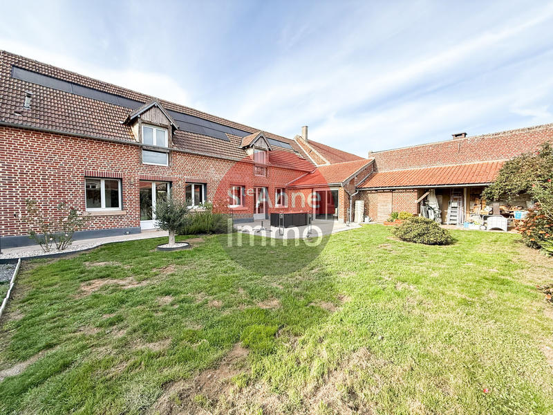 Maison - 192 m² - 6 pièces