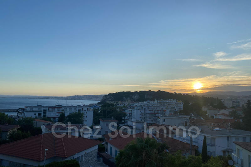 Appartement - 143 m² - 5 pièces