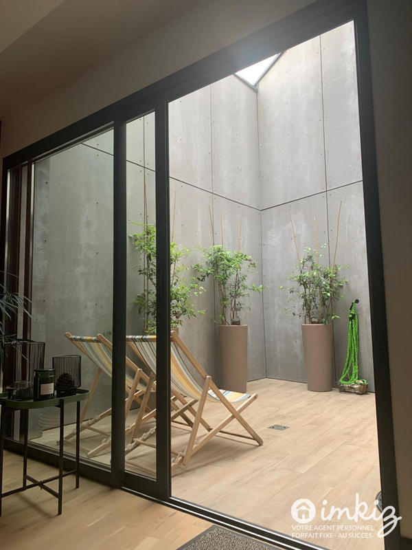 Maison - 177 m² - 7 pièces